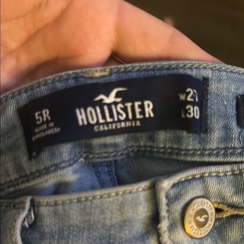 Hollister Light Blue Distressed Jeans - Picture 6 of 6